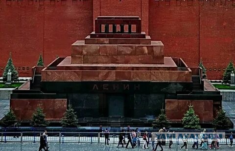 Самаркандец незаконно построил бассейн на 10 этаже дома