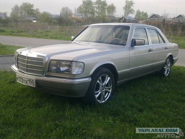 Mercedes W123 32-летний.