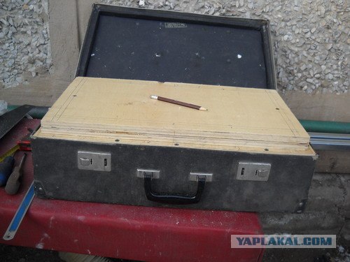 Автомобильный сабвуфер-чемодан (19 фото)