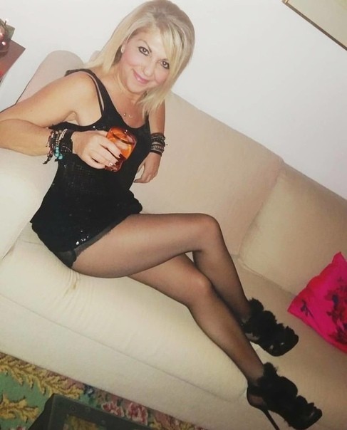 А что там женщины, наши милые дамы ? Как там они поживают ?