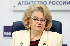 Депутат Останина: 30-летние люди не создают семьи за неимением жилья и работы