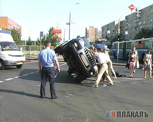 Тойота получила нокаут от Лады