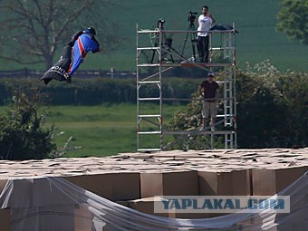 Прыжок без парашюта с высоты 730 метров!