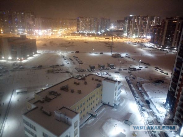 А из нашего окна вот такая красота...