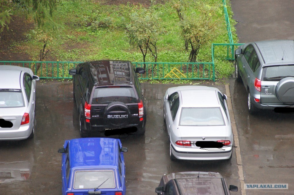 Зажали на парковке. Что делать