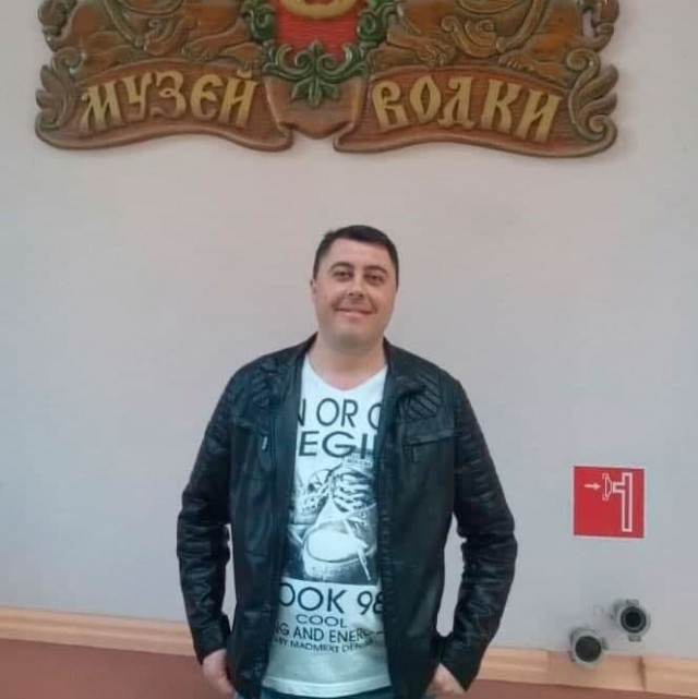 Страшная трагедия в Подмосковье. Мужчина зарезал семью и выпил уксус