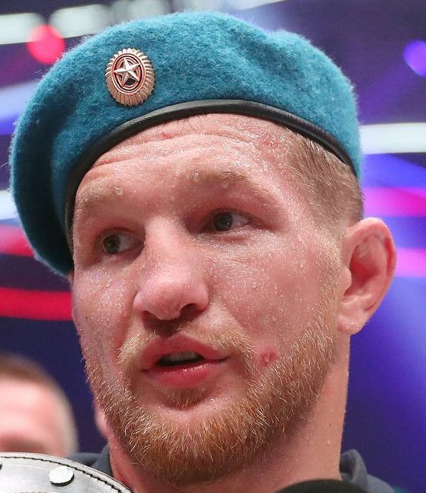 Гаджиев: "Минеев отправился на спецоперацию. Сегодня с утра ему писал, он пока не прочитал"