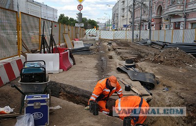 Таймлапс: укладка асфальта на Тверской