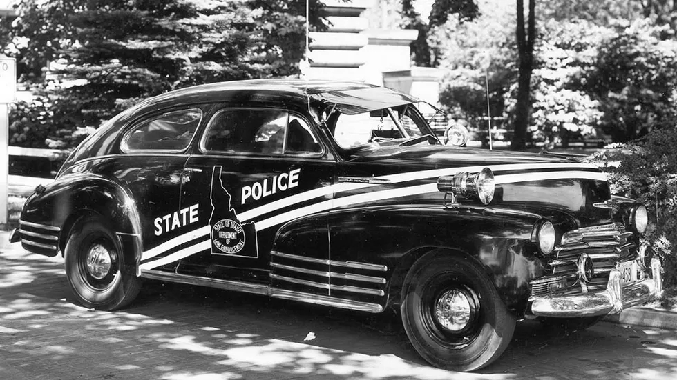 Полицейский автомобиль сша 1990. Смотреть фото Полицейский автомобиль сша 1990. Смотреть картинку Полицейский автомобиль сша 1990. Картинка про Полицейский автомобиль сша 1990. Фото Полицейский автомобиль сша 1990