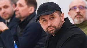 "Где у школьников больше знаний?"