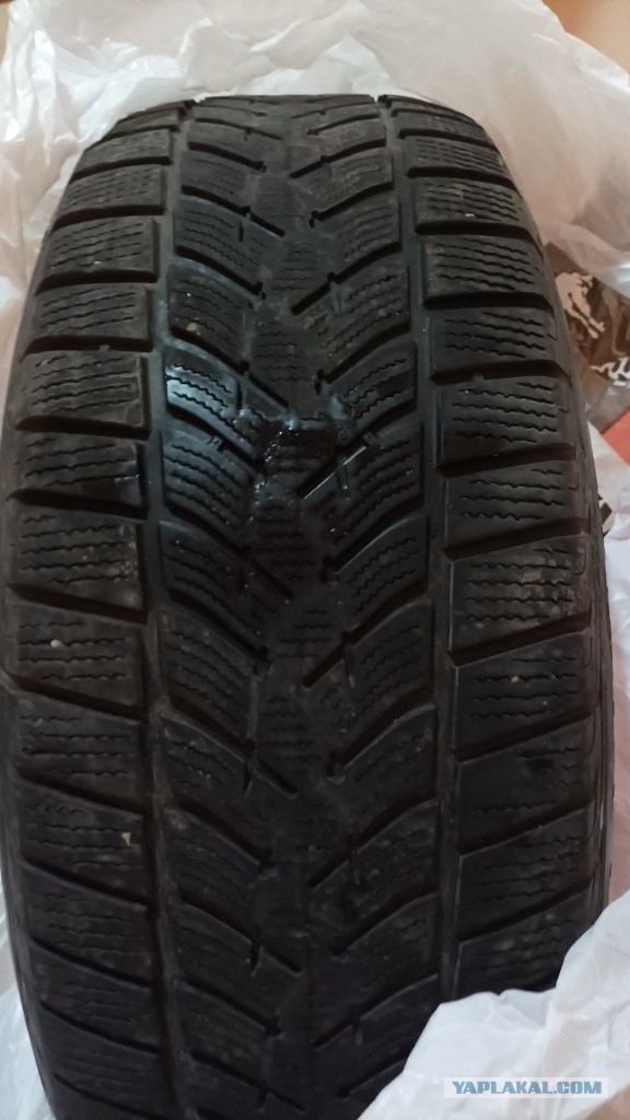 Goodyear Ultra Grip ICE T103 SUV 225\60\17