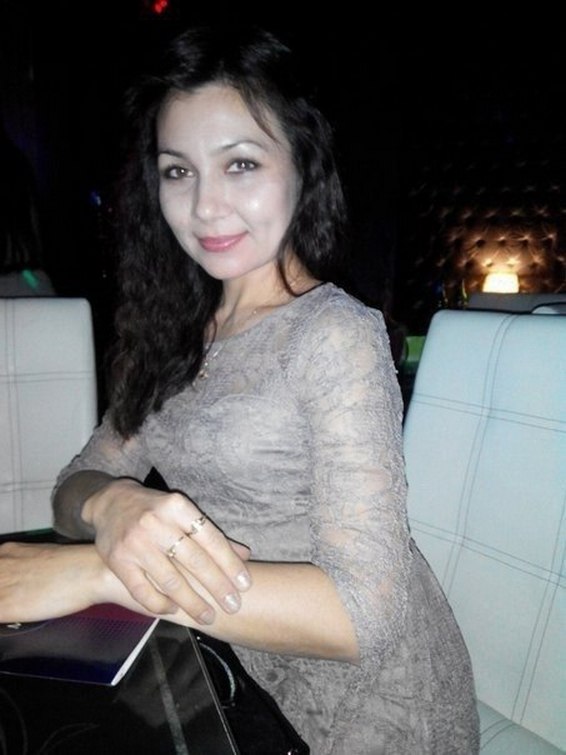 дама ищет лизуна москва. девочка ищет лизуна. настя из агрыза. женщины ищущие лизунов. девушка ищет раба лизуна.