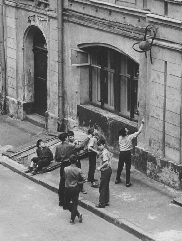 Фотографии из прошлого нашей страны - 49