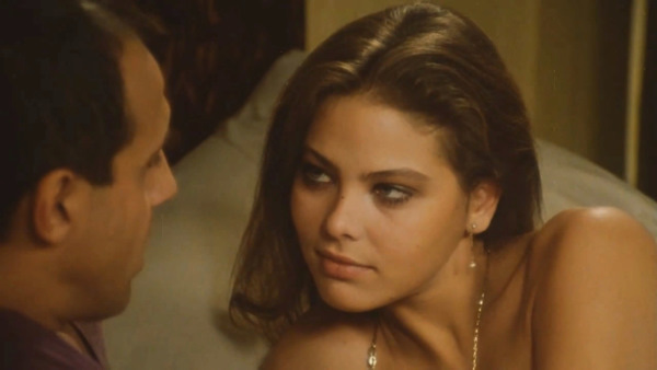 Орнелла Мути отмечает 71-летие