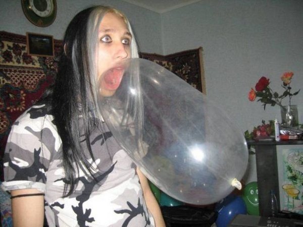 Не совсем здоровые люди из соцсетей....