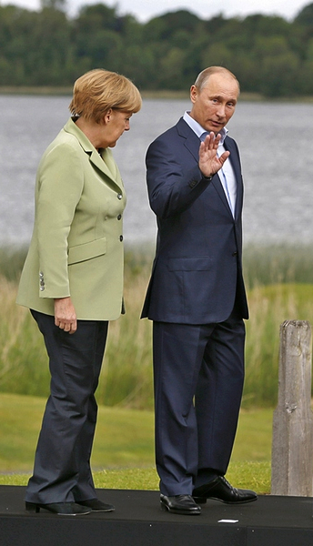 Меркель в Сибирь, Путина в Берлин