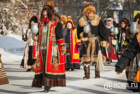 Мулатка показала, что люди с севера носят пуховик неправильно.