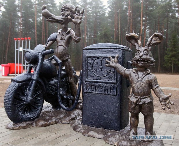 Необычные статуи мира