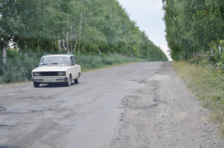 Украинцы дорога. Украинские дороги. Дороги в украинских селах. Пос украинский дорога. Дорога на Украине бесплатное фото.