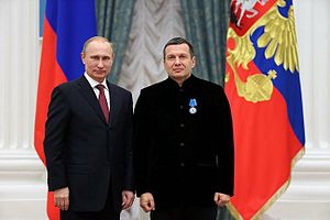 Пугачева с Галкиным и детьми улетели на Кипр за гражданством