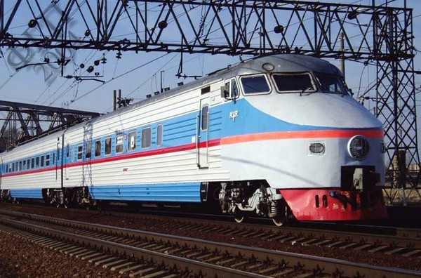 Самый скоростной электропоезд СССР. ЭР200