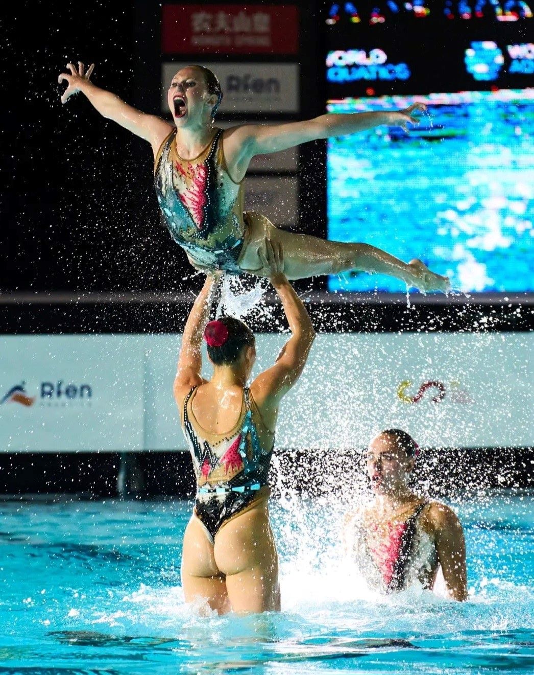 Спортивный вид девушки. Красивая спортивная фигура. Мария дезидериева фотосессии. Anllela сагра. Фитнес модель софия миакова в спортзале.