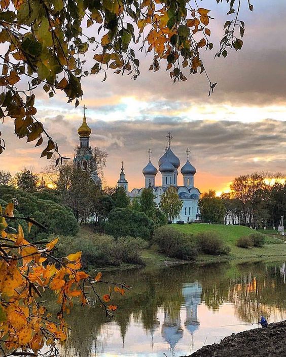 Прикольные и просто красивые картинки 18.10.2024