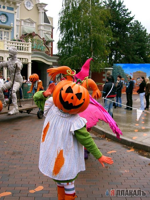 HALLOWEEN в ДИСНЕЙЛЕНДЕ
