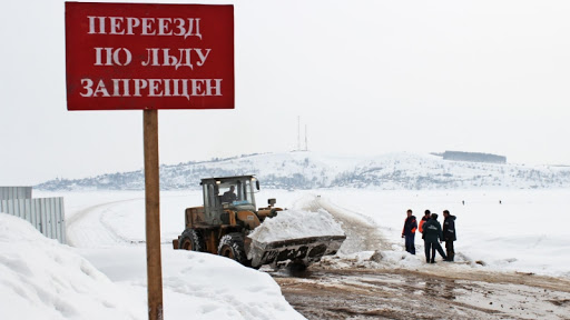 Росгвардия в Новосибирске покупает для своих автомобилей наклейки «на Берлин» по программе госвооружений