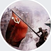 Facebook отправляет в бан за фото со знаменем Победы