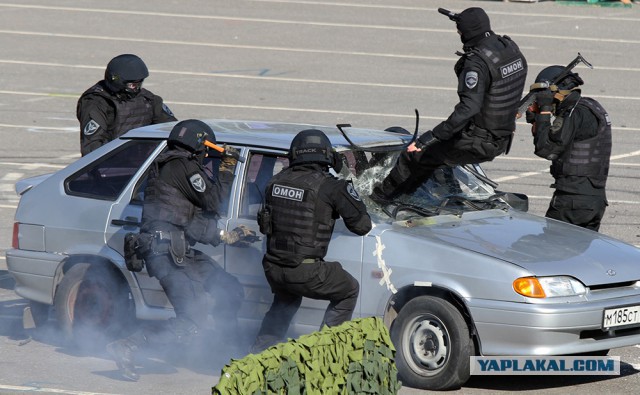 Гуру бесконтактного боя