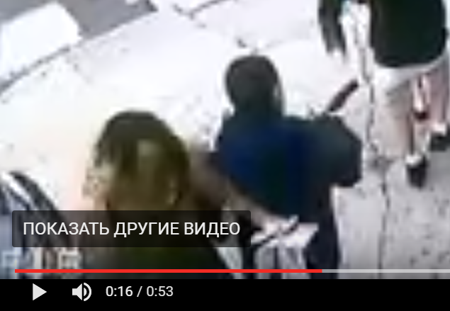 Автомобиль влетел в пешеходов в США