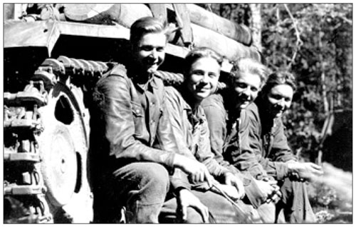 StuG III под кличкой "Гадюка", самая массовая в производстве с которой пришлось встретиться нашим дедам.