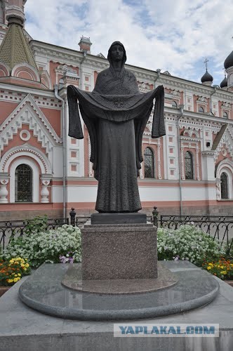 Необычные статуи мира