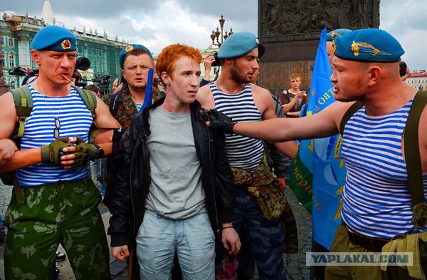 Москвичи оказались главными поклонниками гей-порно в России