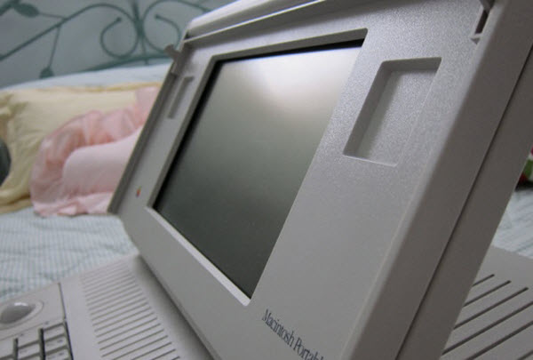 Самый первый макинтош "Apple 1" продан на аукционе