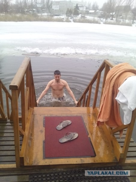 Крещенские купания в снимках из Instagram