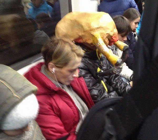 Суровые модники нашего метро