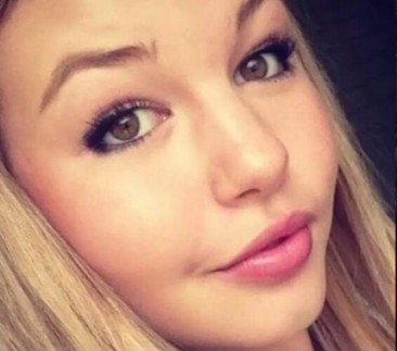Австралийка полностью покрыла себя тату, чтобы избавиться от неуверенности