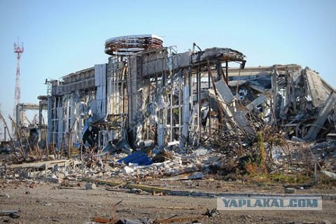 Руины Николаевского аэродрома.