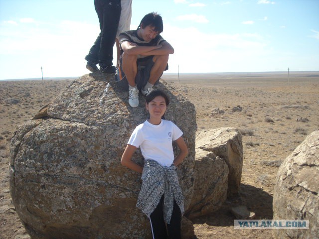 Долина шаров – загадочное место в Казахстане