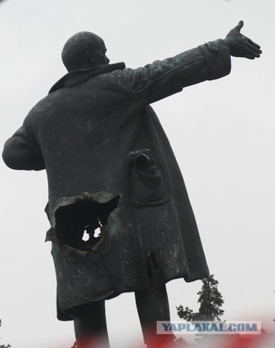 Ленин разный))