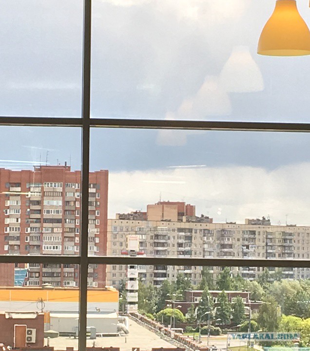 Только что в Питере пошел град