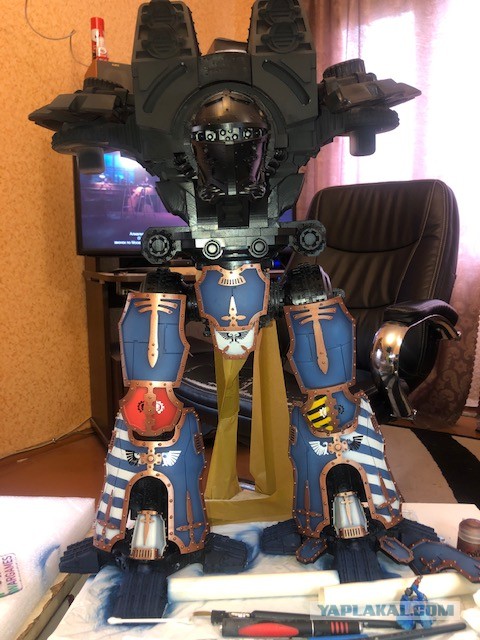 Warlord Titan. Сервиторим потихоньку