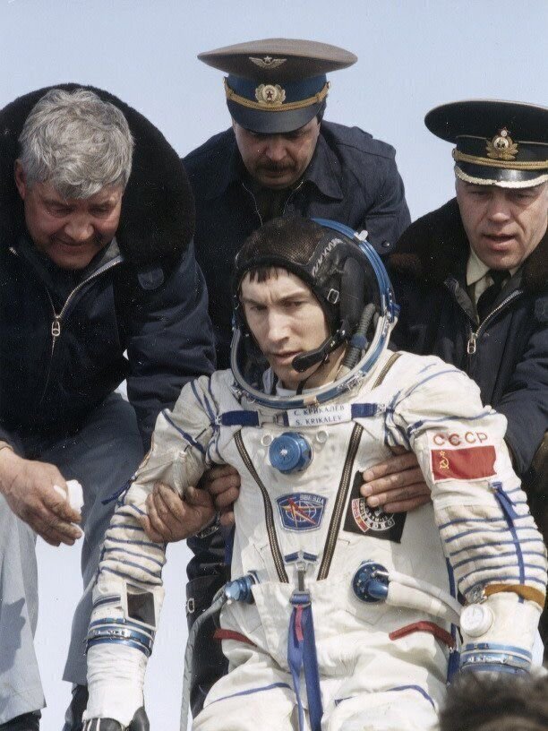 Немного истории в фото от 14.04.2023