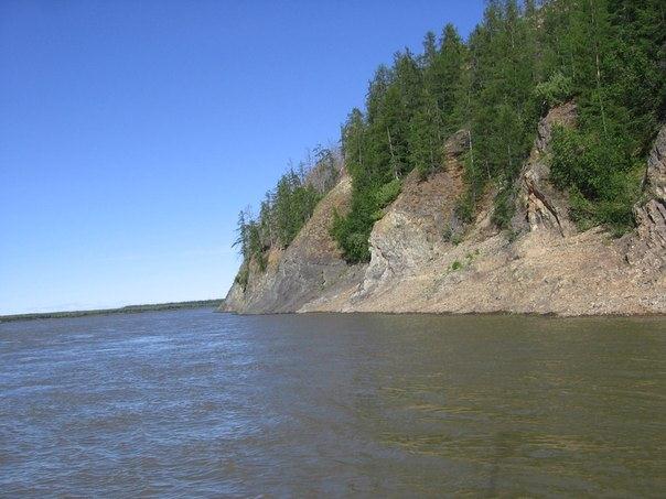 Поход по реке Колыма на самодельном плоту