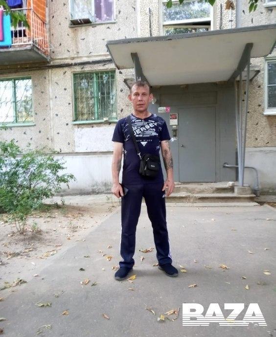В Волгограде преступник, вооружённый ножом, напал на сотрудника полиции и убил его