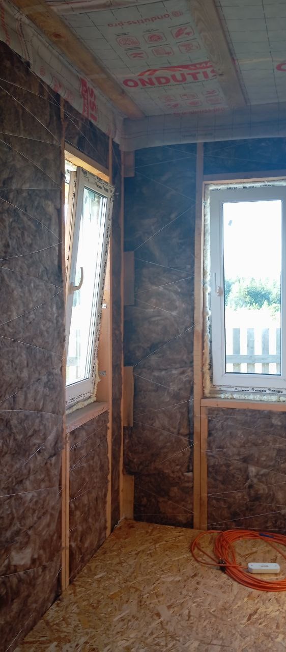 Дачный домик с баней часть 2