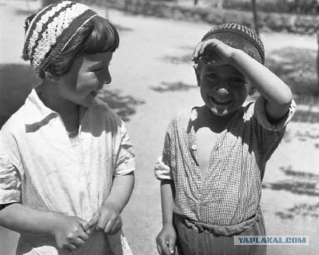 Одесса 1933г. Фото. Разгар "голодомора". Автор фото писатель Жорж Сименон