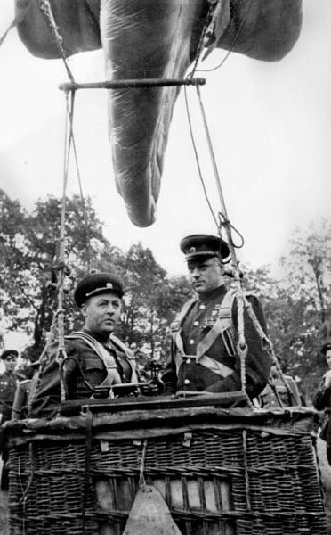 Фотографии второй мировой, многие цветные (фото)